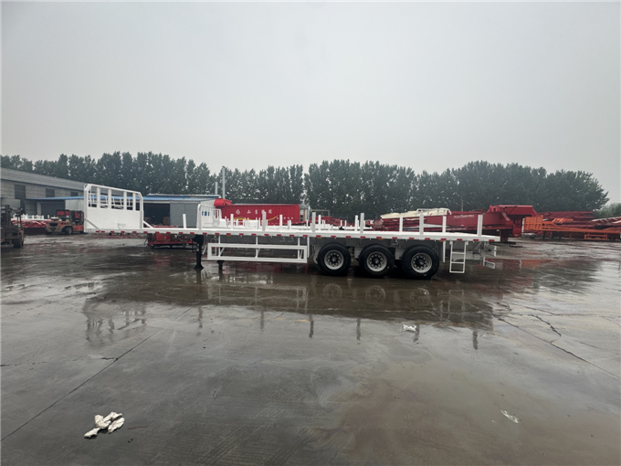 平板運(yùn)輸半掛車